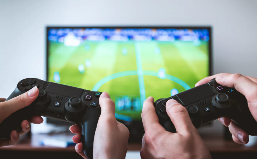 11 Ways to Earn Money by Playing Games Online in 2020