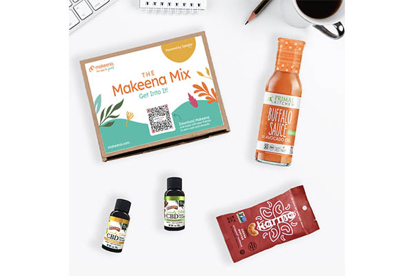 Free Makeena Mix Box