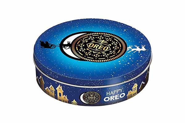 Free Oreo Christmas Tin