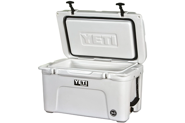 Free Yeti Tundra 45 Cooler